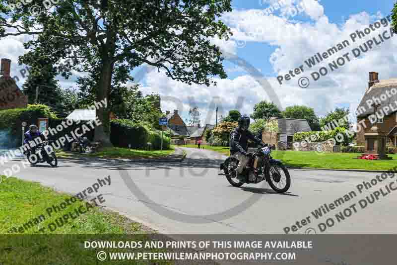 Vintage motorcycle club;eventdigitalimages;no limits trackdays;peter wileman photography;vintage motocycles;vmcc banbury run photographs